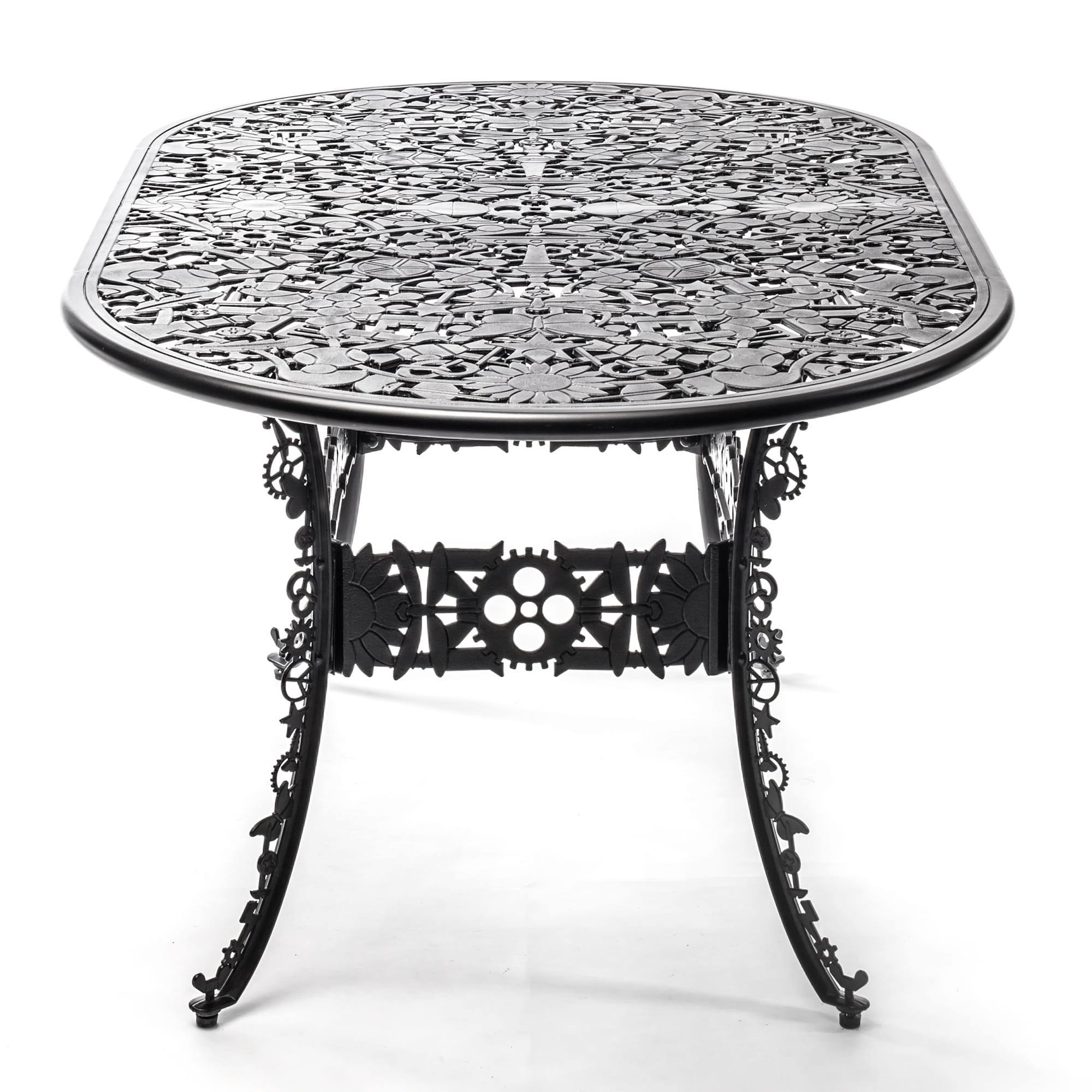 Table Industry Oval Garden 152 cm en aluminium par Seletti Table Industry Oval Garden 152 cm en aluminium par Seletti