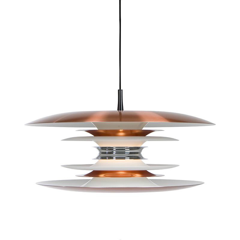 Suspension Diablo dimmable avec base en métal et abat-jour en cercles superposés au design contemporain par Belid Suspension Diablo dimmable avec base en métal et abat-jour en cercles superposés au design contemporain par Belid