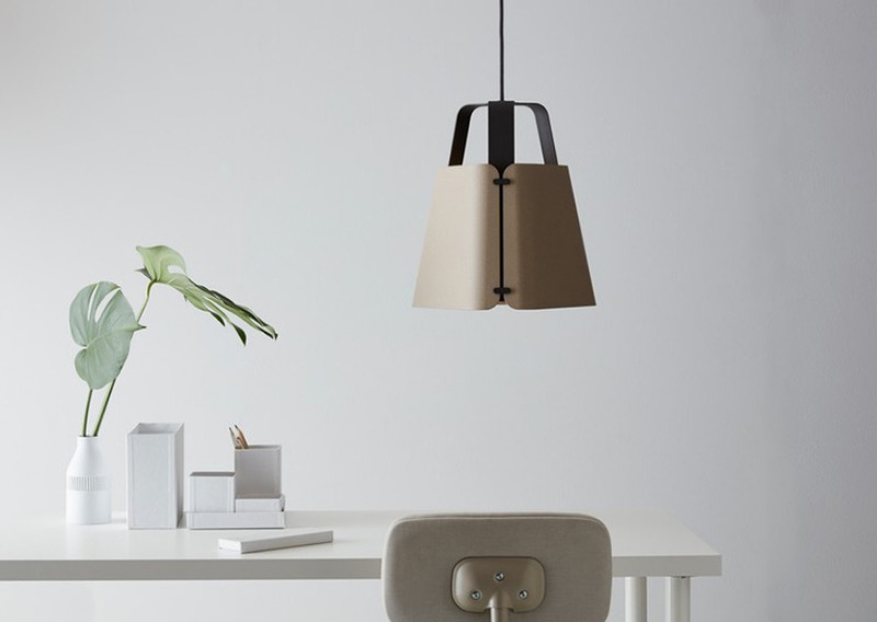 Suspension Fold dimmable en métal sous forme de béton au design contemporain par Belid Suspension Fold dimmable en métal sous forme de béton au design contemporain par Belid