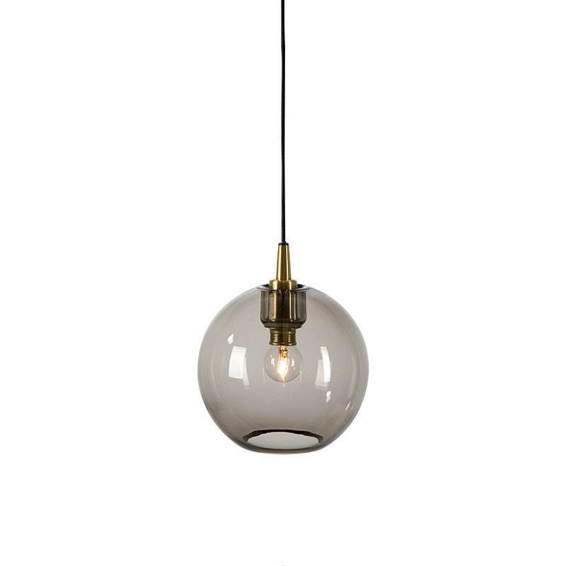 Suspension Gloria dimmable avec base en métal et abat-jour en verre au design contemporain par Belid Suspension Gloria dimmable avec base en métal et abat-jour en verre au design contemporain par Belid
