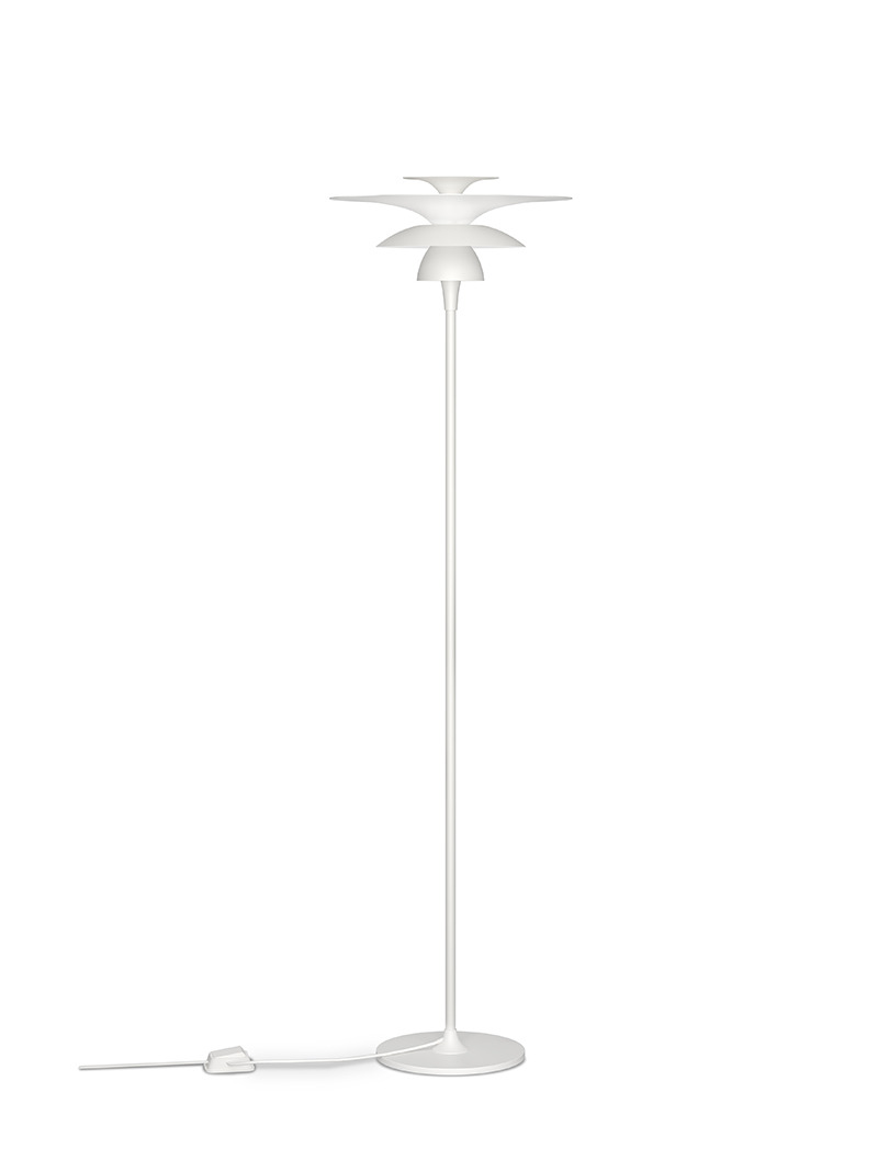 Lampadaire Picasso avec base en métal au design contemporain par Belid Lampadaire Picasso avec base en métal au design contemporain par Belid