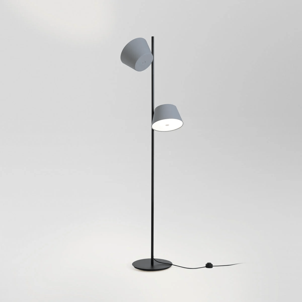 Lampadaire Tam Tam P2 avec 2 abat-jours orientables par Fabien Dumas - Marset Lampadaire Tam Tam P2 avec 2 abat-jours orientables par Fabien Dumas - Marset