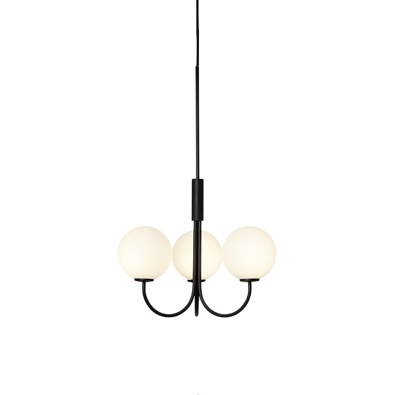 Suspension Ballon Chandelier dimmable base en métal avec abat-jour en verre sphérique au design contemporain par Herstal