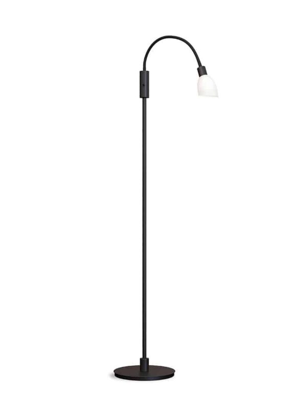 Lampadaire Cut base en métal avec abat-jour flexible au design contemporain par Herstal