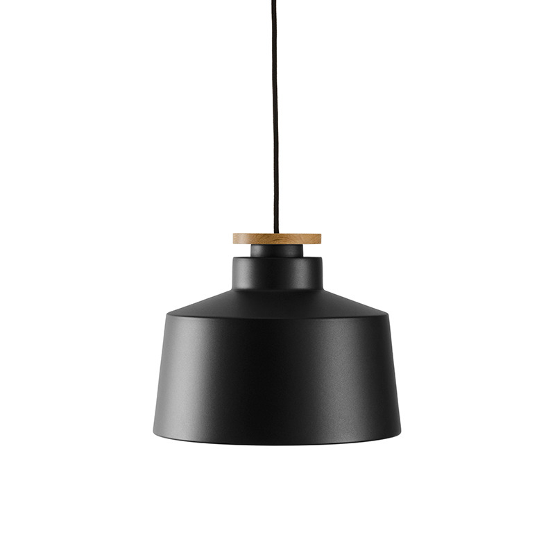 Suspension Street dimmable avec une base au design contemporain par Herstal Suspension Street dimmable avec une base au design contemporain par Herstal