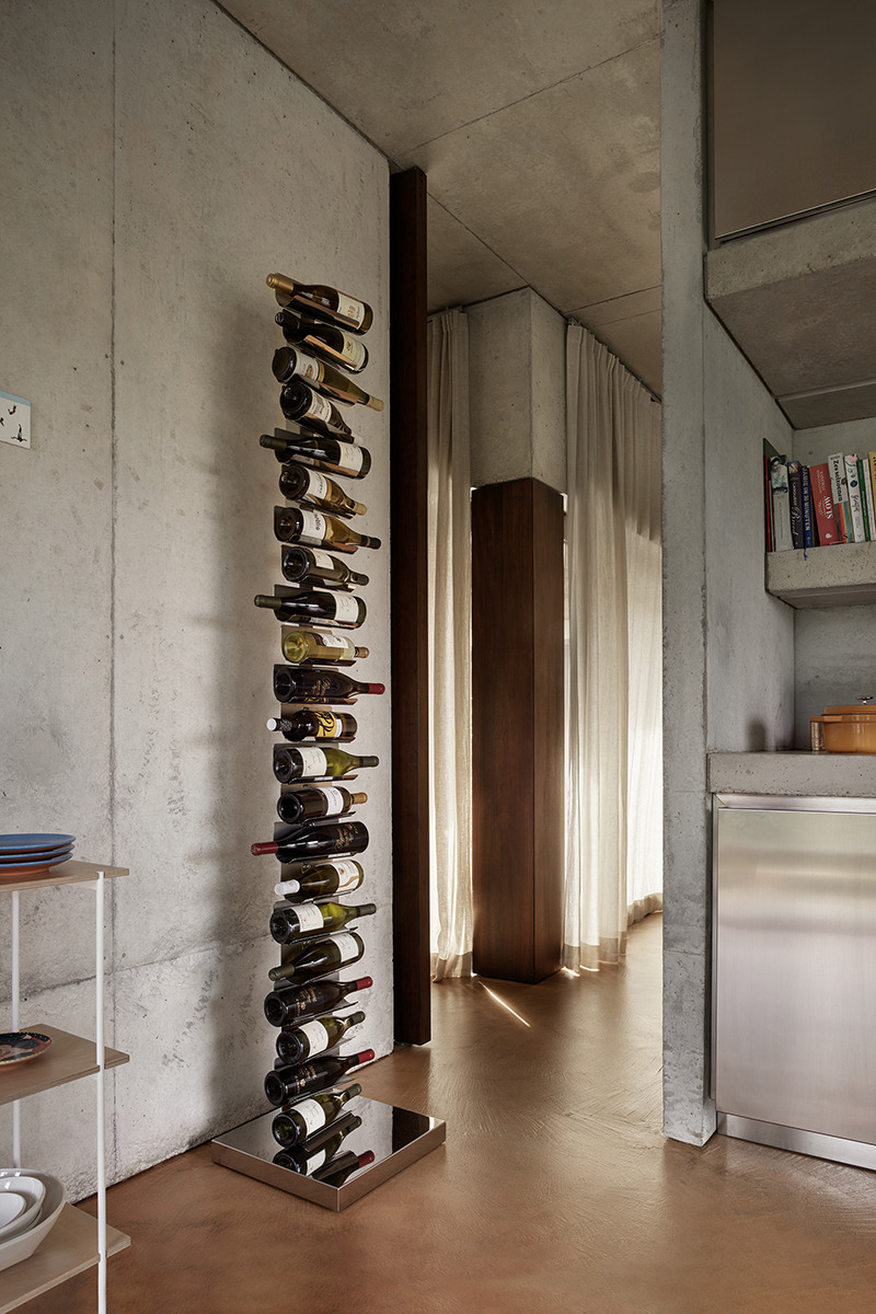 Étagère à vin Ptolomeo Vino en acier au design contemporain de Bruno Rainaldi x Opinion Ciatti Étagère à vin Ptolomeo Vino en acier au design contemporain de Bruno Rainaldi x Opinion Ciatti