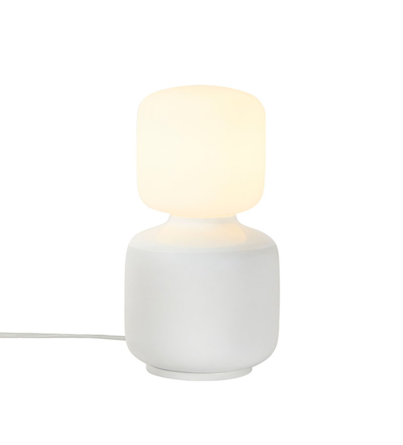 Lampe à poser Reflection base en porcelaine de David Weeks au design contemporain x Tala Lampe à poser Reflection base en porcelaine de David Weeks au design contemporain x Tala