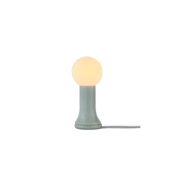 Lampe à poser Shore base en forme de bouteille et abat-jour en verre recyclé au design contemporain x Tala