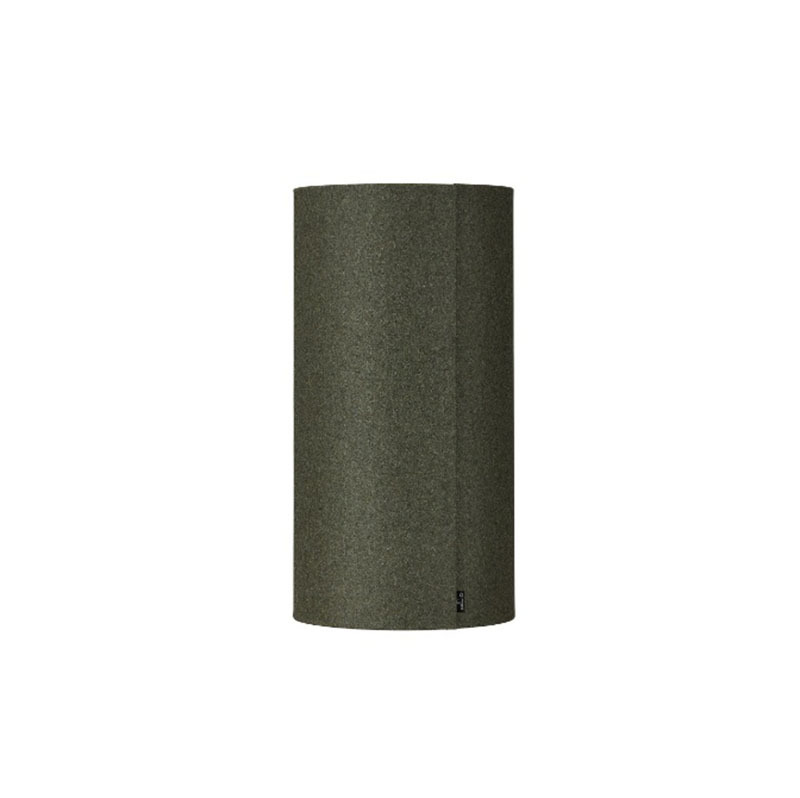 Lampadaire Bottle avec base en métal et abat-jour en textile au design contemporain par Belid Lampadaire Bottle avec base en métal et abat-jour en textile au design contemporain par Belid