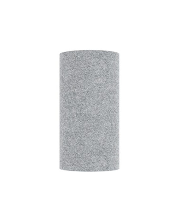 Lampe à poser Pensile avec base en acier et abat-jour cylindrique en laine au design contemporain par Belid Lampe à poser Pensile avec base en acier et abat-jour cylindrique en laine au design contemporain par Belid