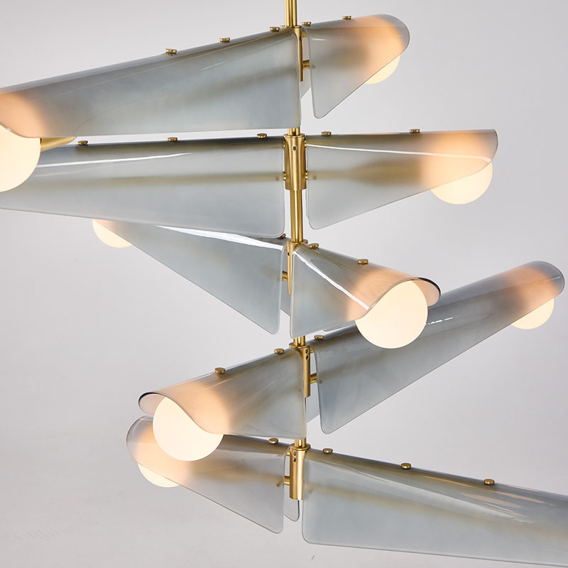 Suspension Sycamore base en laiton massif avec abat-jour à niveau au design contemporain de Tala Suspension Sycamore base en laiton massif avec abat-jour à niveau au design contemporain de Tala