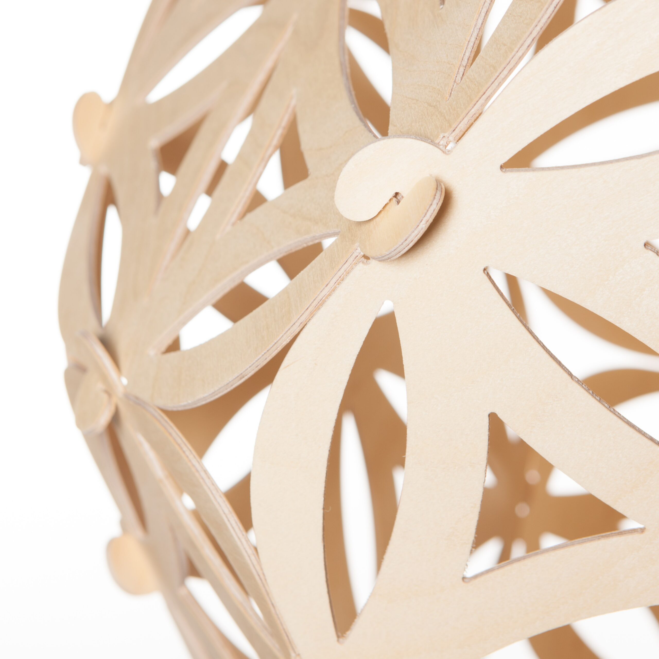 Suspension Solar compact par Jaanus Orgusaar au design scandinave