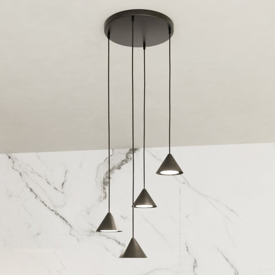 Suspension Elit avec une base en métal circulaire et des abat-jours en forme de cône au design contemporain par Emibig Suspension Elit avec une base en métal circulaire et des abat-jours en forme de cône au design contemporain par Emibig