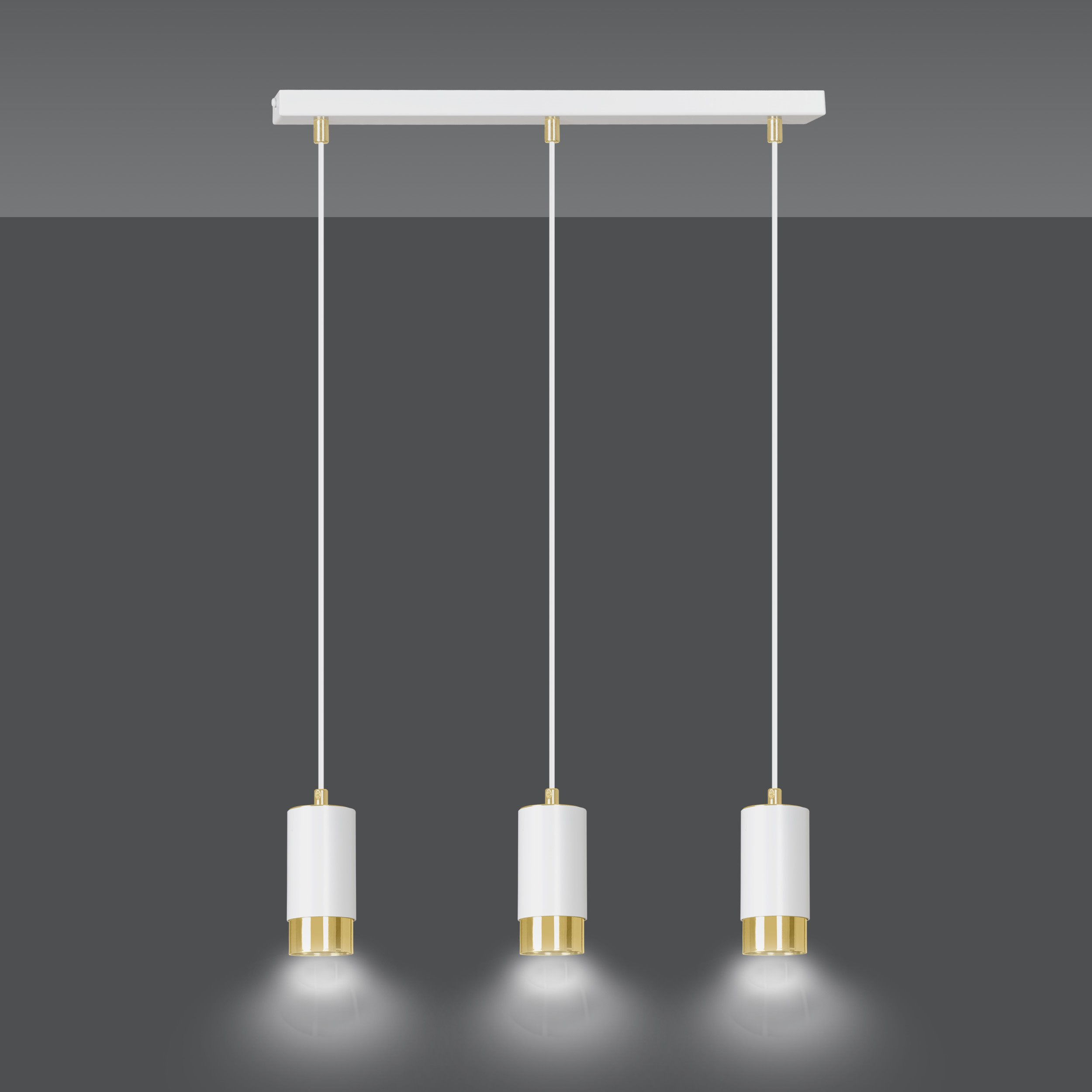 Suspension Fumiko base en métal avec abat-jour en tube au design contemporain par Emibig Suspension Fumiko base en métal avec abat-jour en tube au design contemporain par Emibig