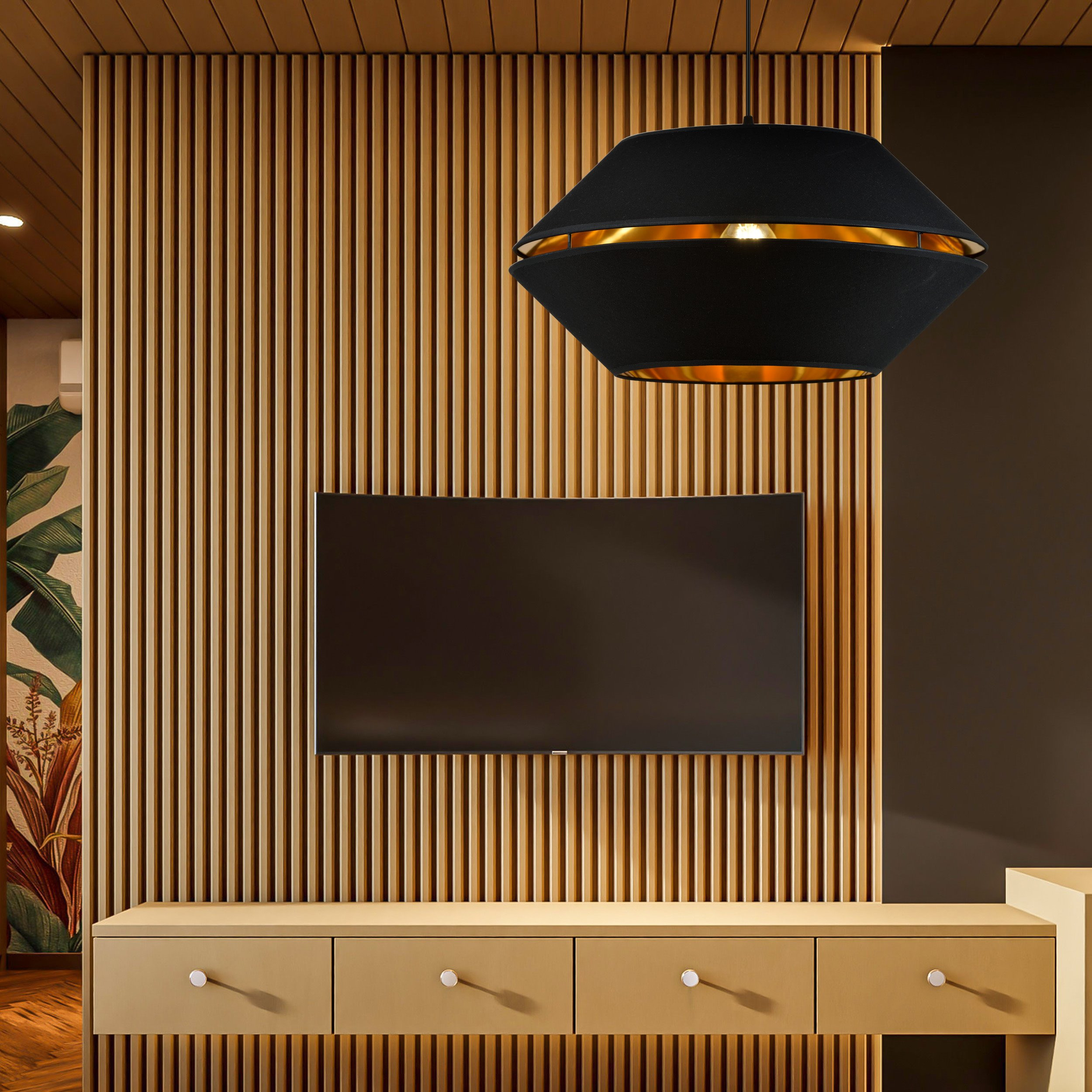 Suspension Piano avec base en métal au design contemporain par Emibig Suspension Piano avec base en métal au design contemporain par Emibig