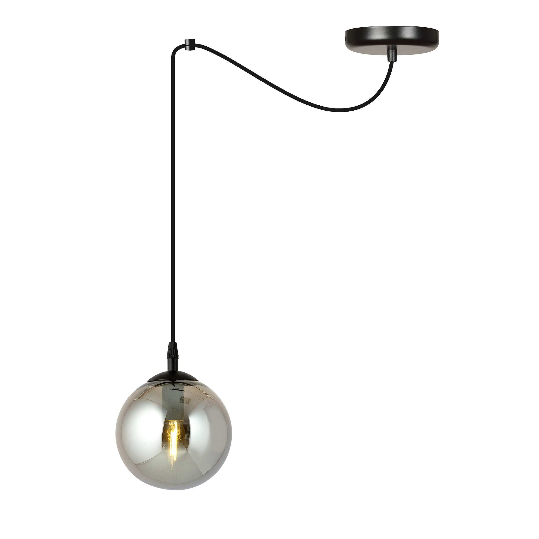 Suspension Gigi en forme d'araignée avec abat-jour en boule de verre au design contemporain par Emibig Suspension Gigi en forme d'araignée avec abat-jour en boule de verre au design contemporain par Emibig
