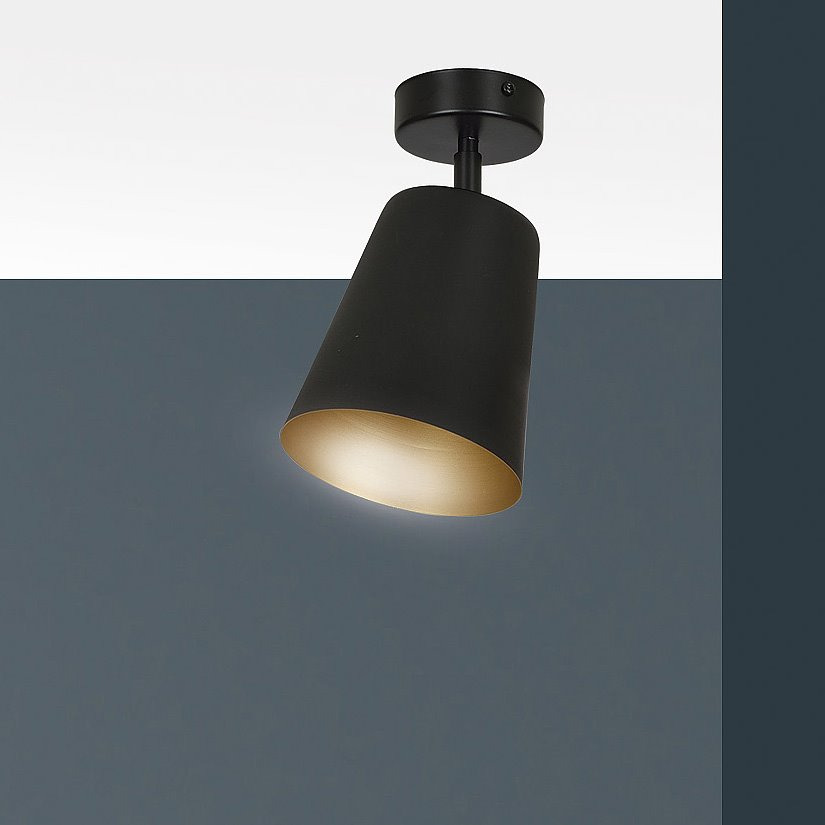 Plafonnier spot Prism base en métal linéaire au design contemporain par Emibig Plafonnier spot Prism base en métal linéaire au design contemporain par Emibig