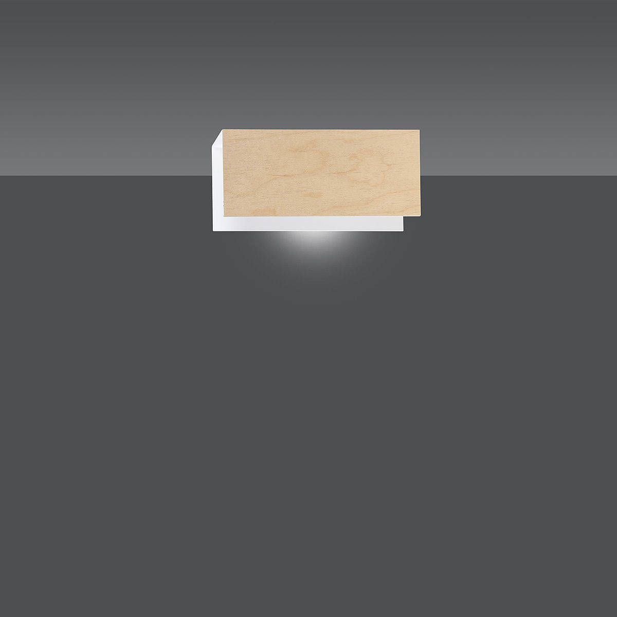 Applique Carlo K1 avec base en métal et abat-jour rectangulaire en bois au design contemporain par Emibig Applique Carlo K1 avec base en métal et abat-jour rectangulaire en bois au design contemporain par Emibig