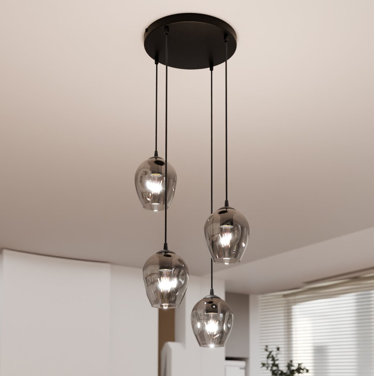 Suspension Istar base en métal circulaire et abat-jour en verre au design contemporain par Emibig Suspension Istar base en métal circulaire et abat-jour en verre au design contemporain par Emibig