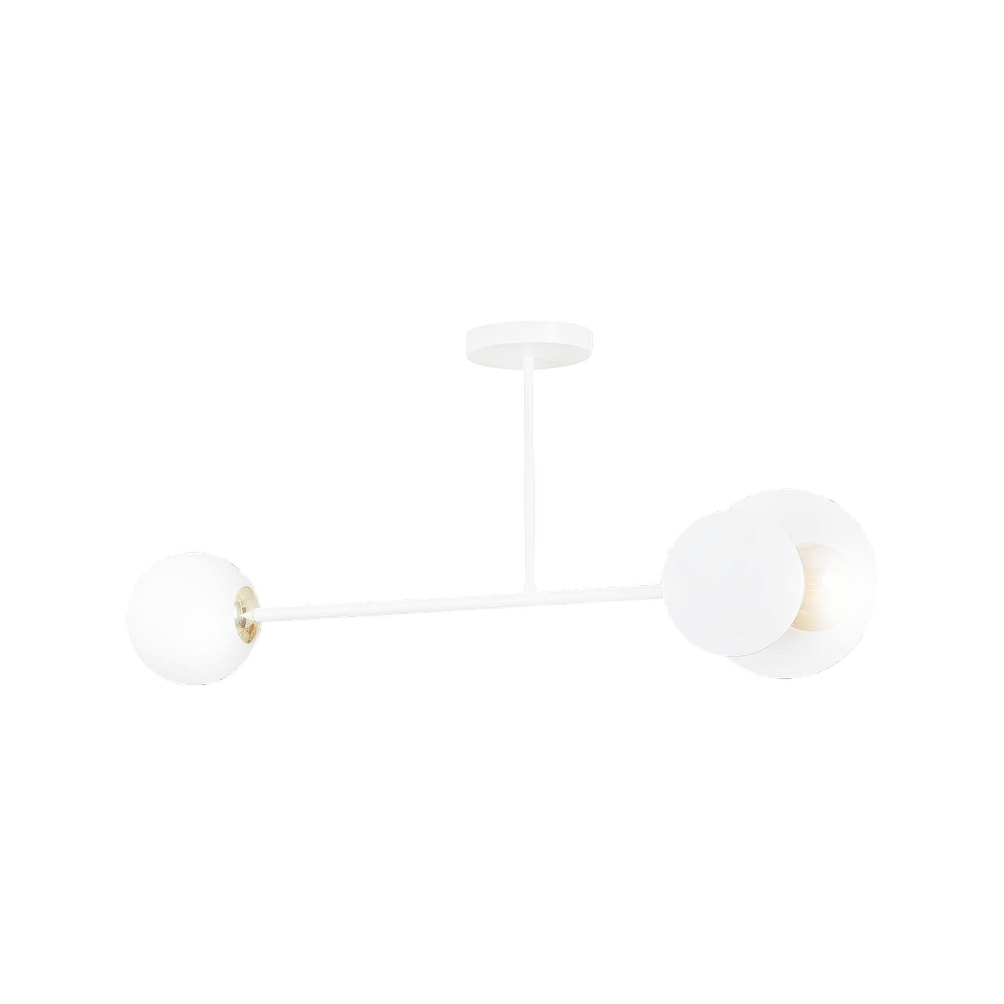 Plafonnier Minerva base en métal et abat-jour asymétrique au design contemporain par Emibig Plafonnier Minerva base en métal et abat-jour asymétrique au design contemporain par Emibig