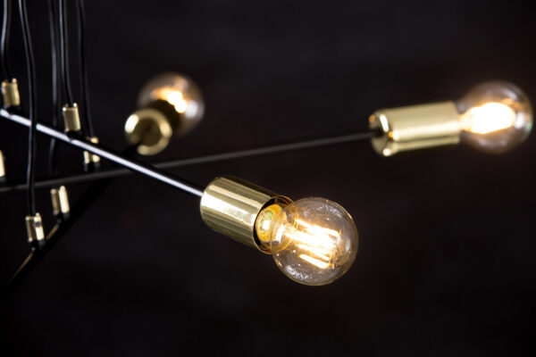 Suspension Vesio base en métal et détail doré au design contemporain par Emibig
