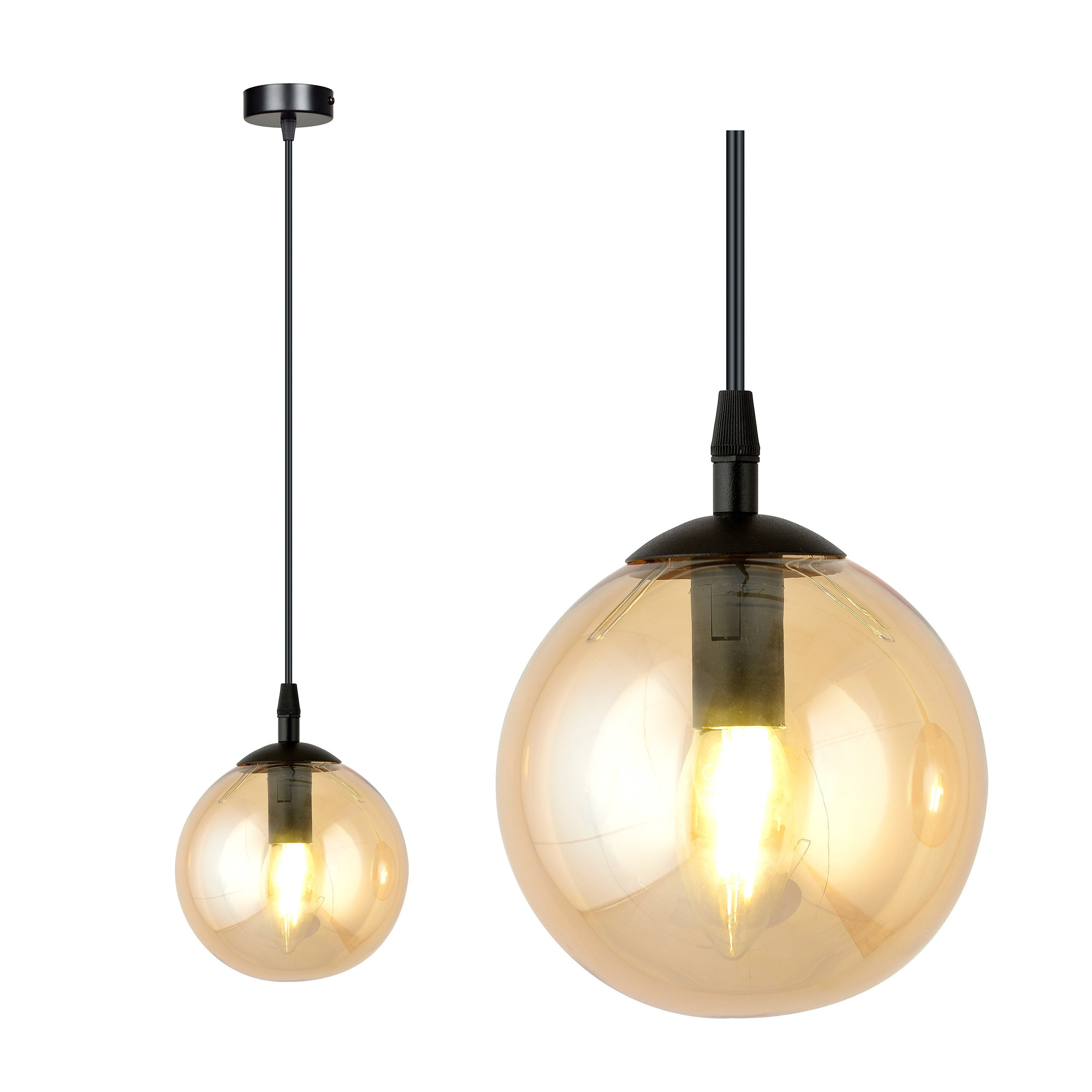 Suspension Cosmo base en métal en disque et abat-jour en verre au design contemporain par Emibig Suspension Cosmo base en métal en disque et abat-jour en verre au design contemporain par Emibig