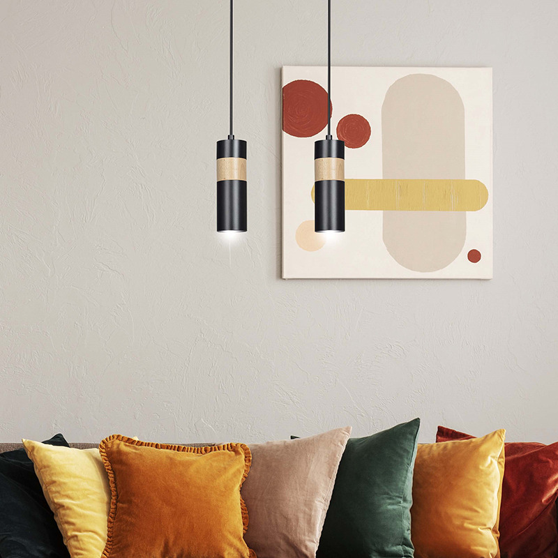 Suspension Akari base en métal avec abat-jour en tube scandinave au design contemporain par Emibig Suspension Akari base en métal avec abat-jour en tube scandinave au design contemporain par Emibig