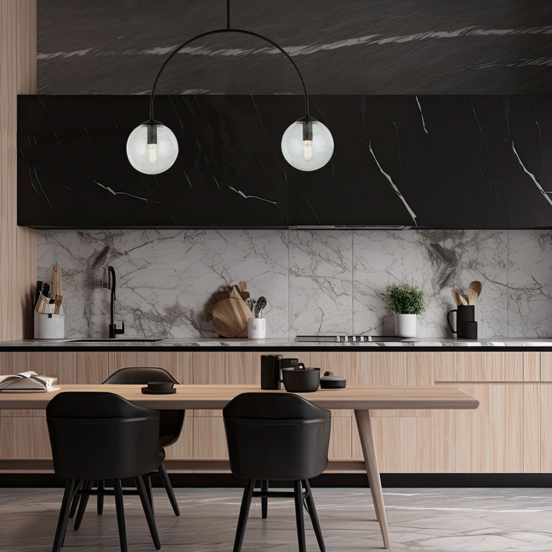 Plafonnier Archi avec base en métal noir et bras en forme d'arche au design contemporain par Emibig