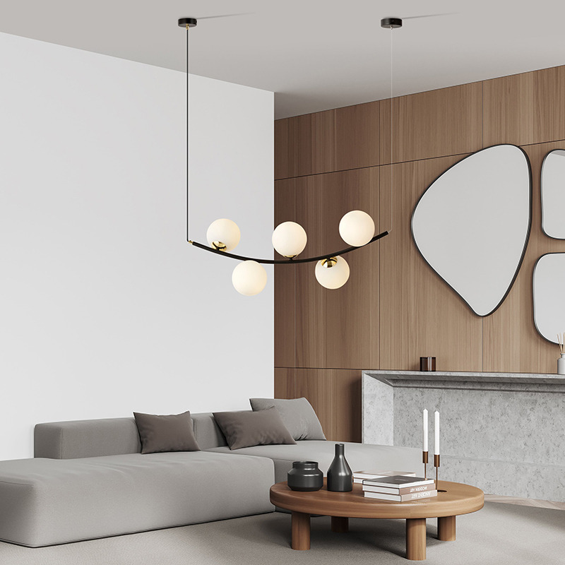 Suspension Ritz en métal avec bras demi cercle et abat-jour en verre au design contemporain par Emibig Suspension Ritz en métal avec bras demi cercle et abat-jour en verre au design contemporain par Emibig