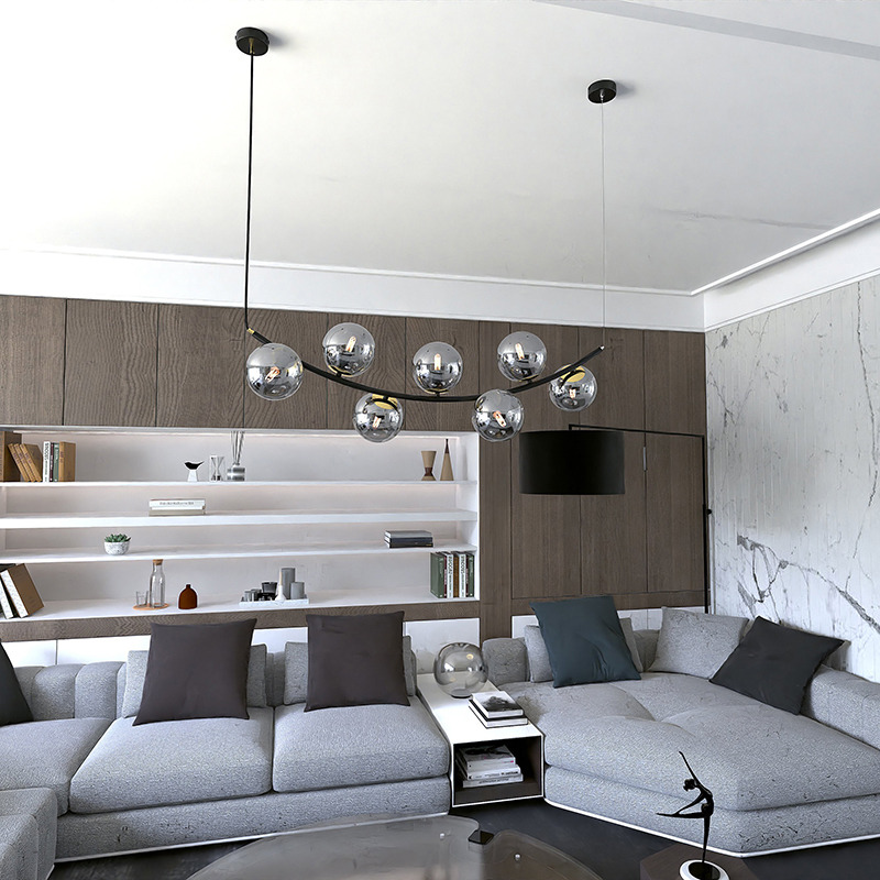 Suspension Ritz en métal avec bras demi cercle et abat-jour en verre au design contemporain par Emibig Suspension Ritz en métal avec bras demi cercle et abat-jour en verre au design contemporain par Emibig