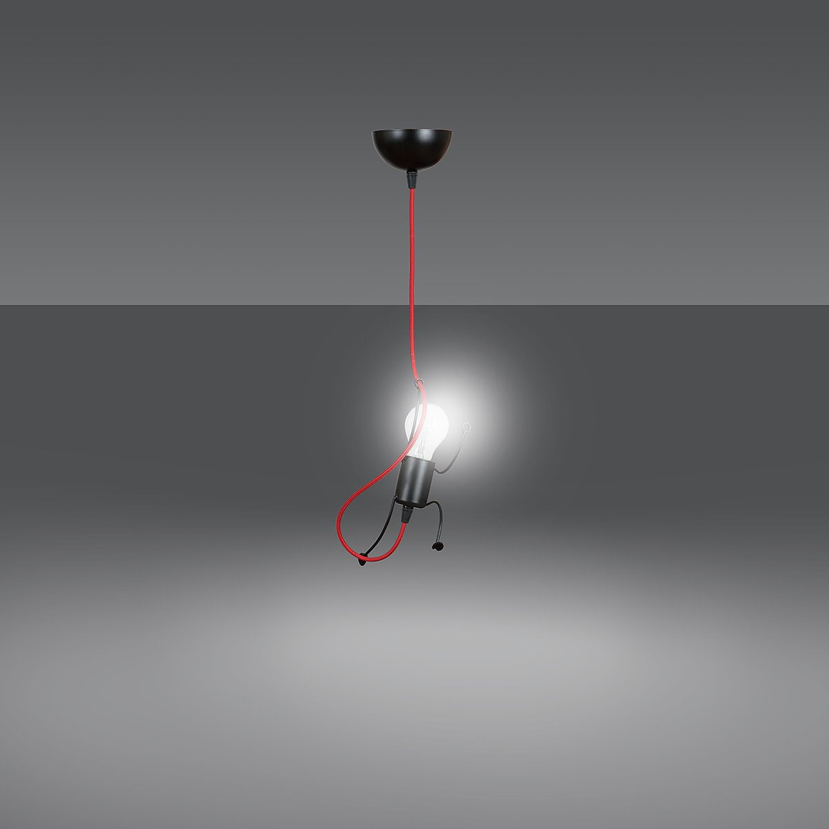 Suspension Bobi avec base en métal et abat-jour en forme de silhouette humaine au design contemporain par Emibig