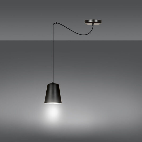 Suspension Link en forme d'araignée avec base en métal et abat-jour au design contemporain par Emibig