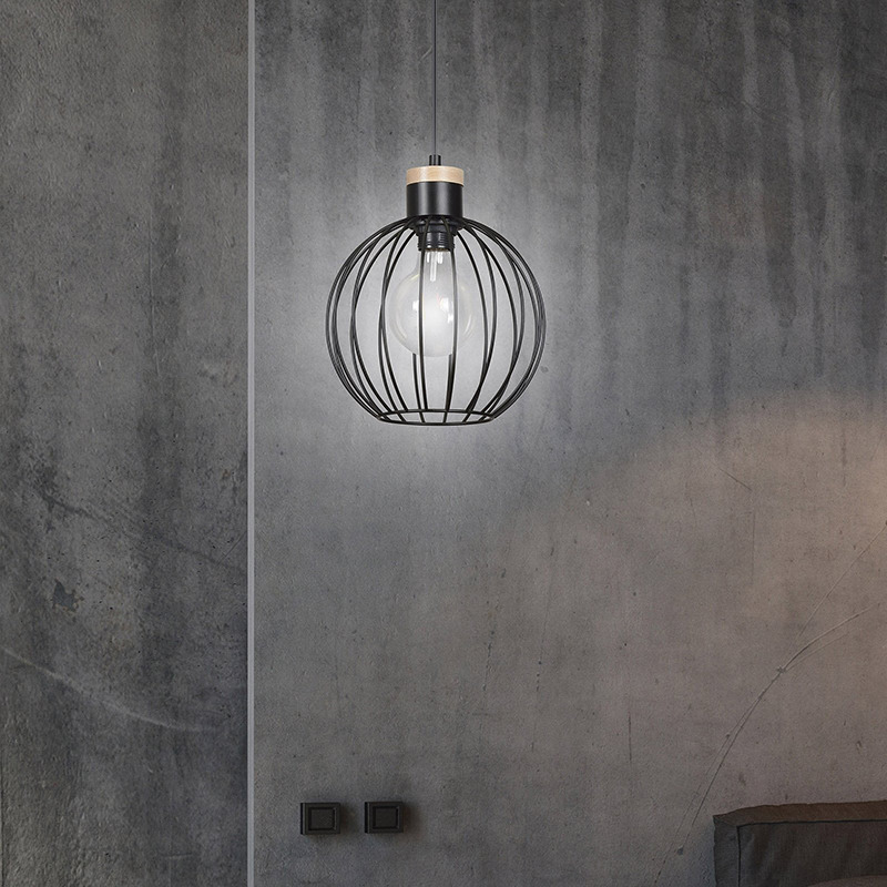 Suspension Barbado base en métal et détail bois avec abat-jour en fil de forme ronde au design contemporain par Emibig