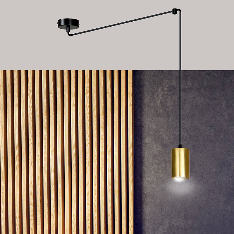 Suspension Traker en forme d'araignée avec base en métal et abat-jour en tube au design contemporain par Emibig Suspension Traker en forme d'araignée avec base en métal et abat-jour en tube au design contemporain par Emibig