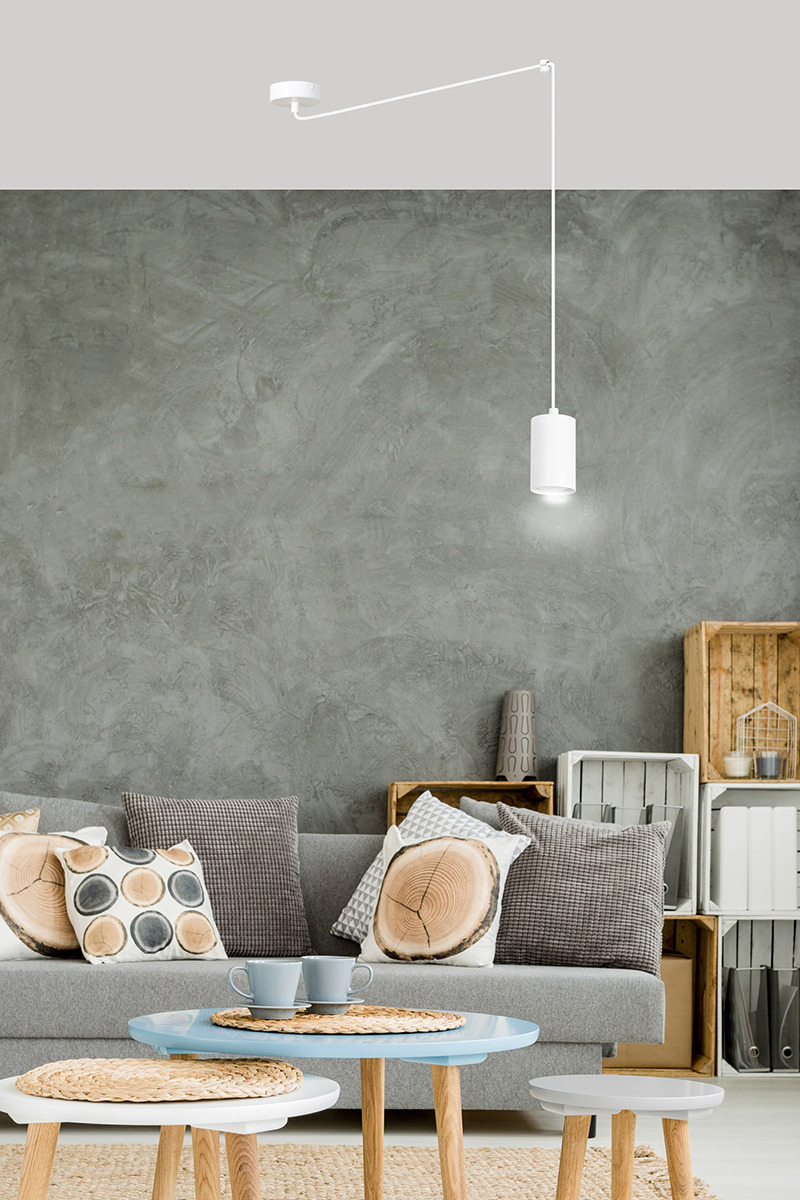 Suspension Traker en forme d'araignée avec base en métal et abat-jour en tube au design contemporain par Emibig Suspension Traker en forme d'araignée avec base en métal et abat-jour en tube au design contemporain par Emibig