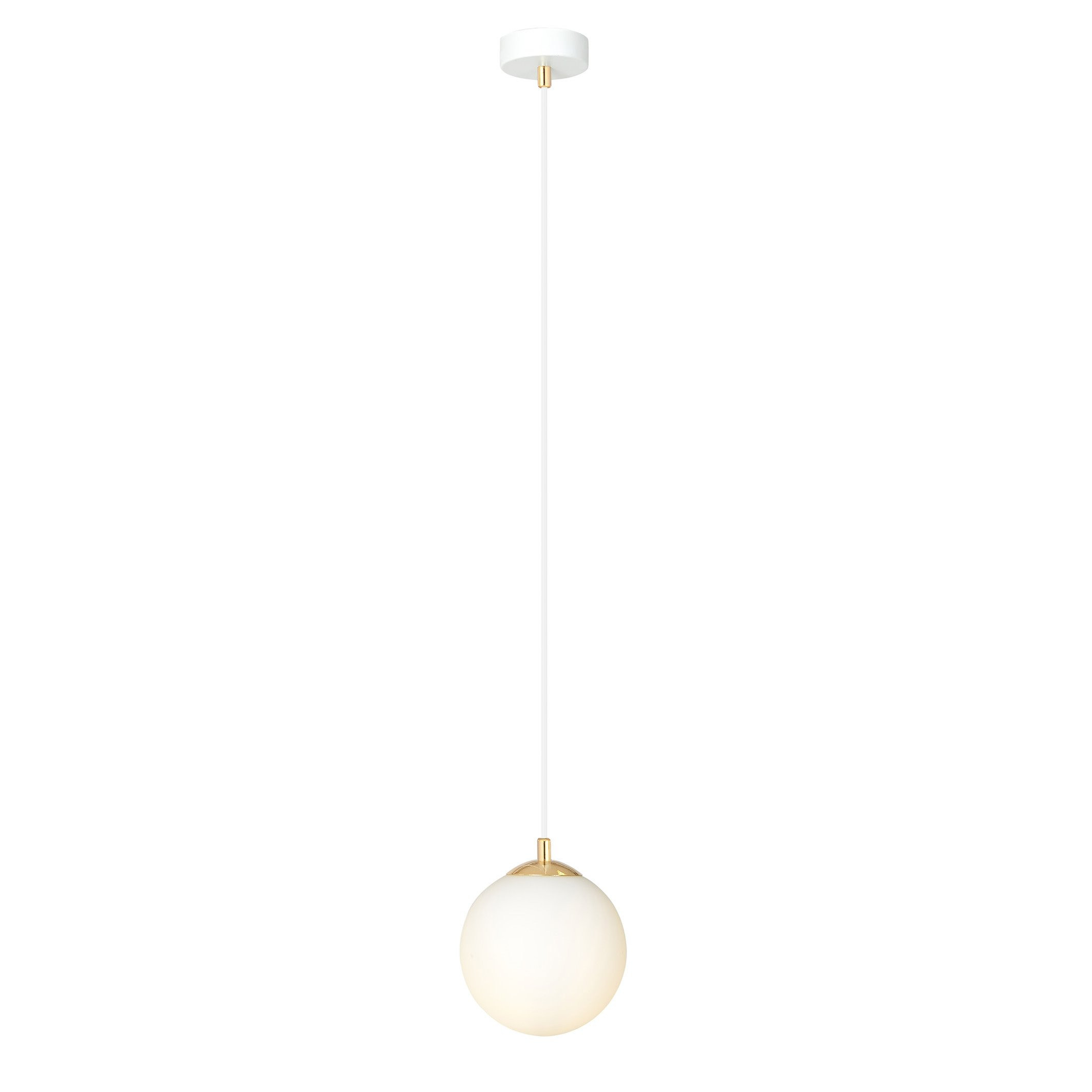 Suspension Royal base en métal et détail doré avec abat jour en boule de verre opale au design contemporain par Emibig Suspension Royal base en métal et détail doré avec abat jour en boule de verre opale au design contemporain par Emibig