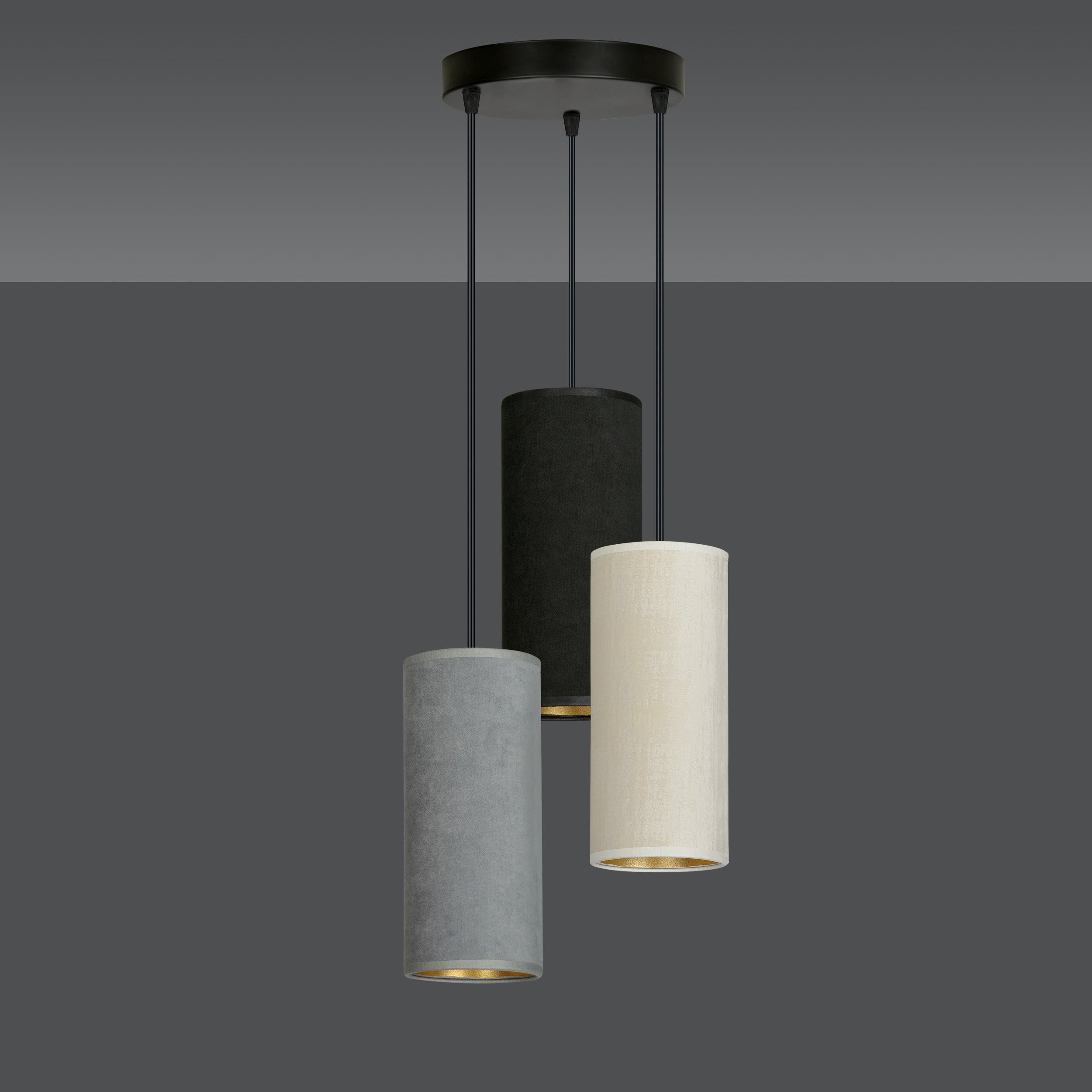 Suspension Bente base en métal circulaire avec abat-jour en velours au design contemporain par Emibig