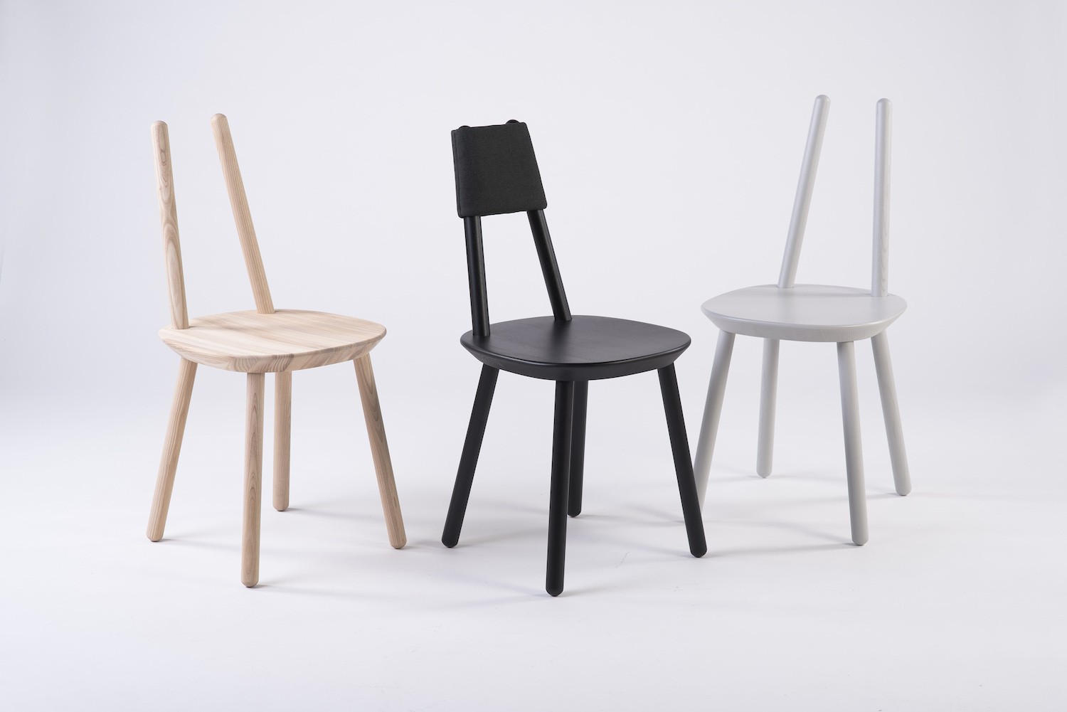 Chaise Naïve en bois de frêne par etc.etc. au design scandinave
