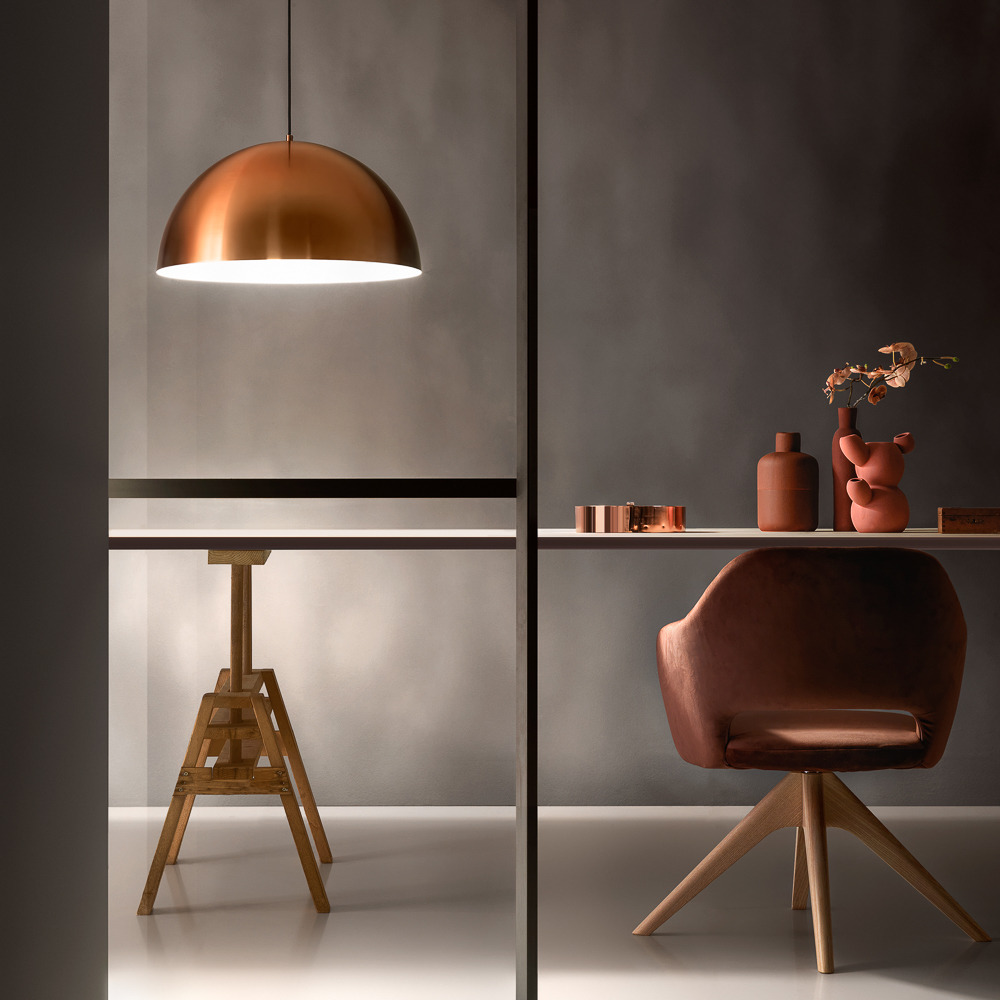 Suspension Bonella avec cadre en aluminium et grand abat-jour demi-sphère ouvert au design contemporain par Gea Luce Suspension Bonella avec cadre en aluminium et grand abat-jour demi-sphère ouvert au design contemporain par Gea Luce