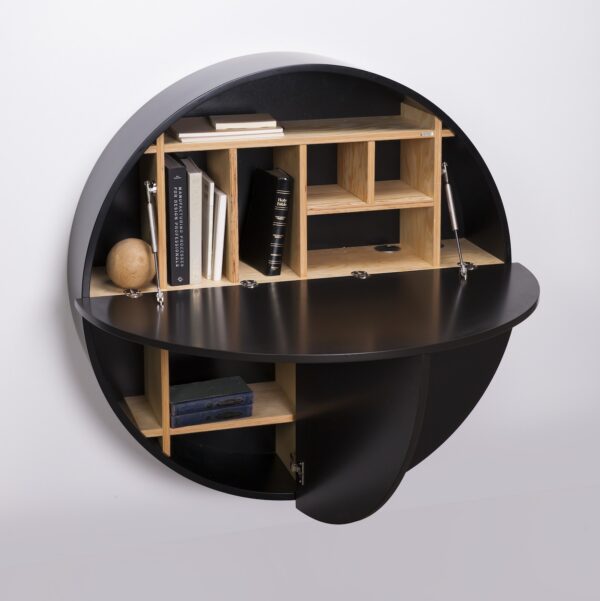Bureau mural Pill blanc en bois par Inesa Malafej au design scandinave