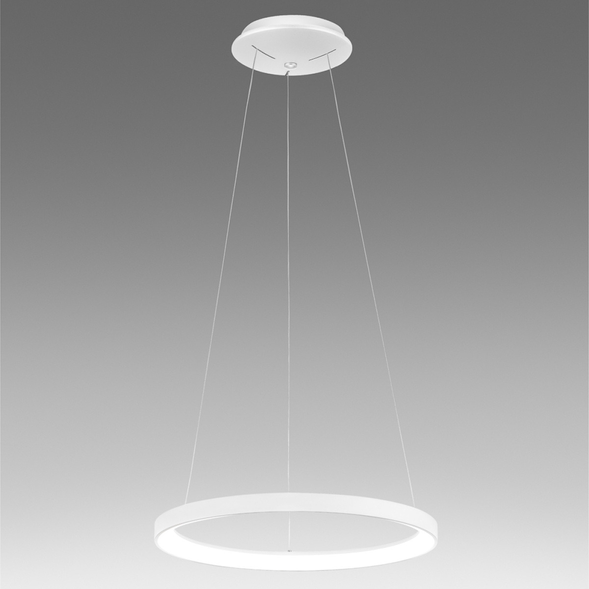 Suspension Krizia avec base en aluminium et diffuseur en acrylique en forme d'anneau au design contemporain par Gea Luce Suspension Krizia avec base en aluminium et diffuseur en acrylique en forme d'anneau au design contemporain par Gea Luce