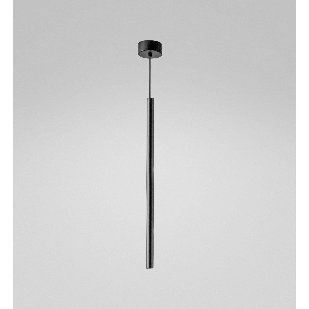 Suspension Thalassia base en aluminium avec diffuseur en tube au design contemporain par Gea Luce Suspension Thalassia base en aluminium avec diffuseur en tube au design contemporain par Gea Luce