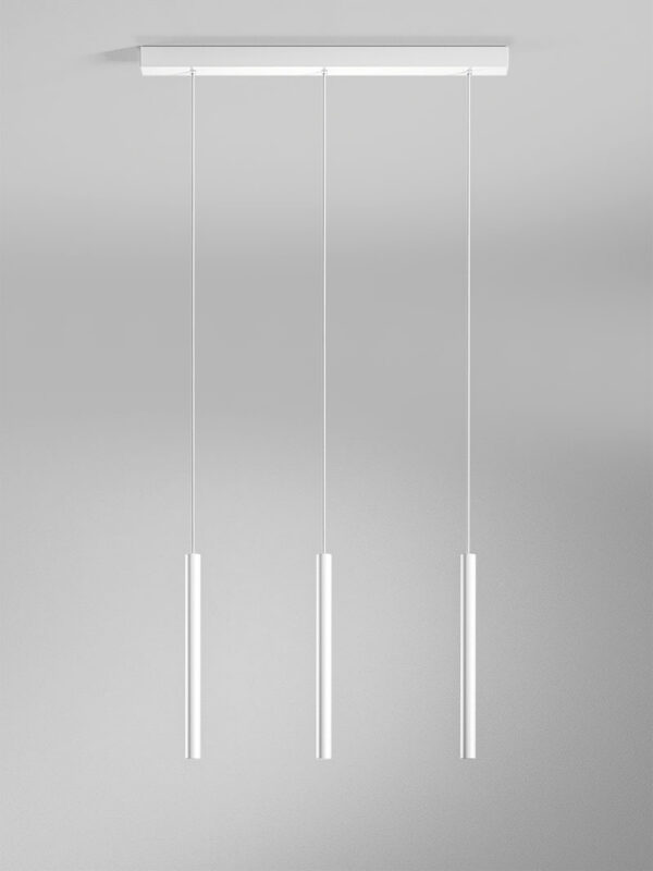 Suspension Thalassia base en aluminium linéaire avec 3 diffuseurs en tube au design contemporain par Gea Luce