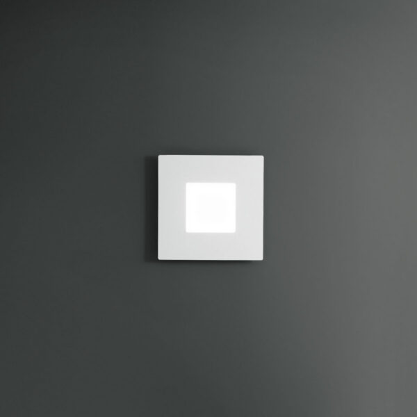 Plafonnier/Applique Bilde carré en aluminium avec diffuseur méthacrylate au design digital par Gea Luce