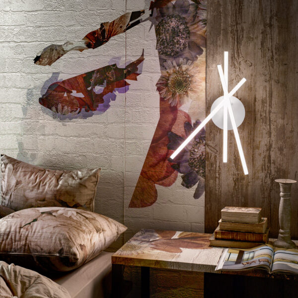 Plafonnier/Applique Tullia cadre en aluminium satiné blanc avec diffuseur en en silicone au design contemporain par Gea Luce