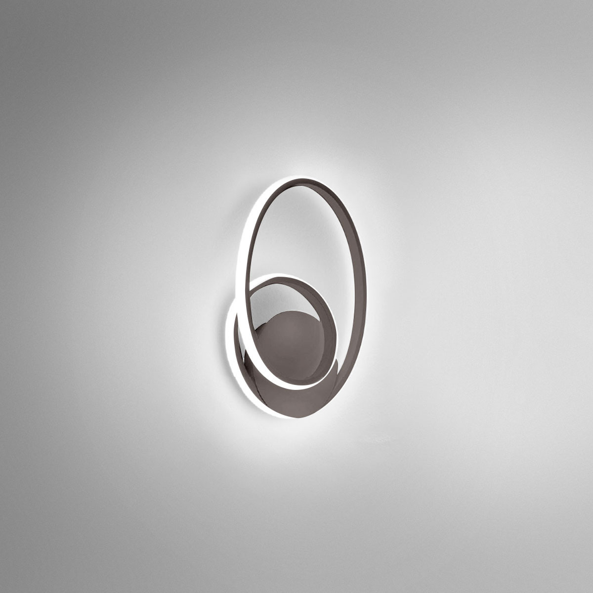 Applique murale Diva cadre en aluminium avec diffuseur en silicone blanc au design contemporain par Gea Luce Applique murale Diva cadre en aluminium avec diffuseur en silicone blanc au design contemporain par Gea Luce