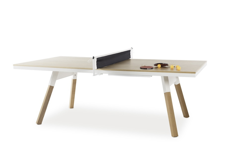 Table de Ping Pong intérieur You and Me en bois de chêne par Antoni Pallejà Office x RS Barcelona