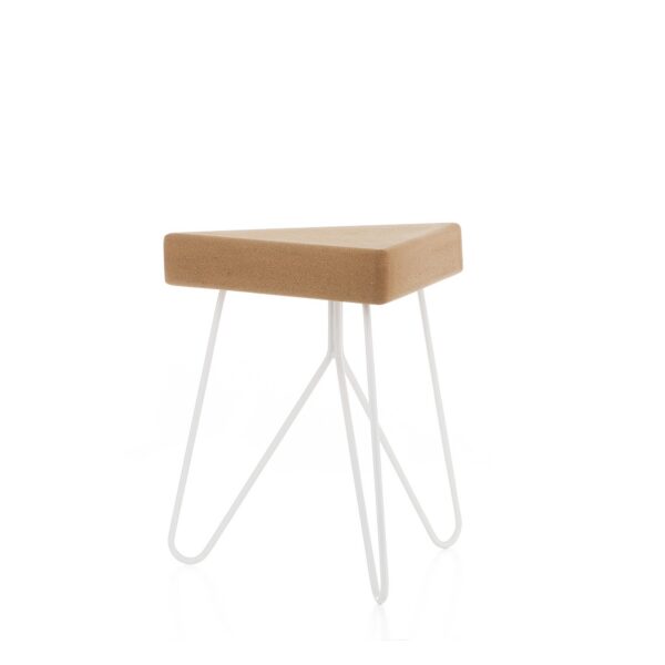 Tabouret design Três en liège clair par Filipa Mendes & Gustavo Macedo