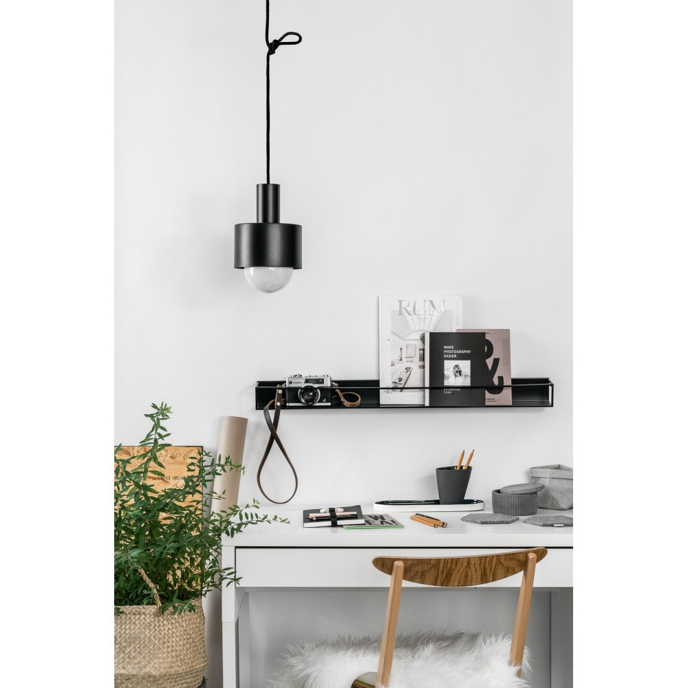 Suspension Enkel base en métal rond avec diffuseur en verre blanc au design contemporain par Ummo lighting Suspension Enkel base en métal rond avec diffuseur en verre blanc au design contemporain par Ummo lighting