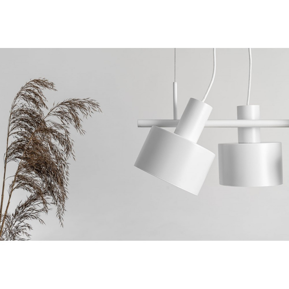 Plafonnier Enkel base en métal réglette avec diffuseur en verre blanc au design contemporain par Ummo lighting Plafonnier Enkel base en métal réglette avec diffuseur en verre blanc au design contemporain par Ummo lighting